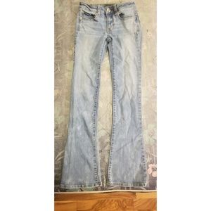AEO Medium Wash Jeans